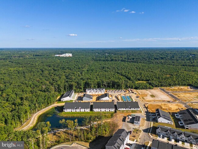 Building Photo - 4319 Southerby Dr