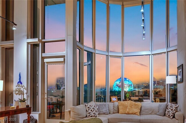 Building Photo - 360 E Desert Inn Rd