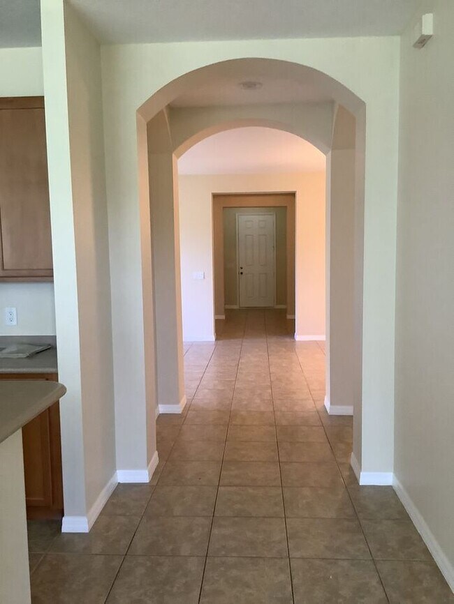 Building Photo - $200 off 1st mo rent! NEWBURY PARK -9157 Leeland Archer Blvd. Orlando, FL 32836