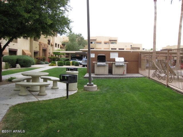 Building Photo - AVAILABLE NOW!!! GATED COMMUNITY - THE RAVEN - WITH GREAT AMENITIES