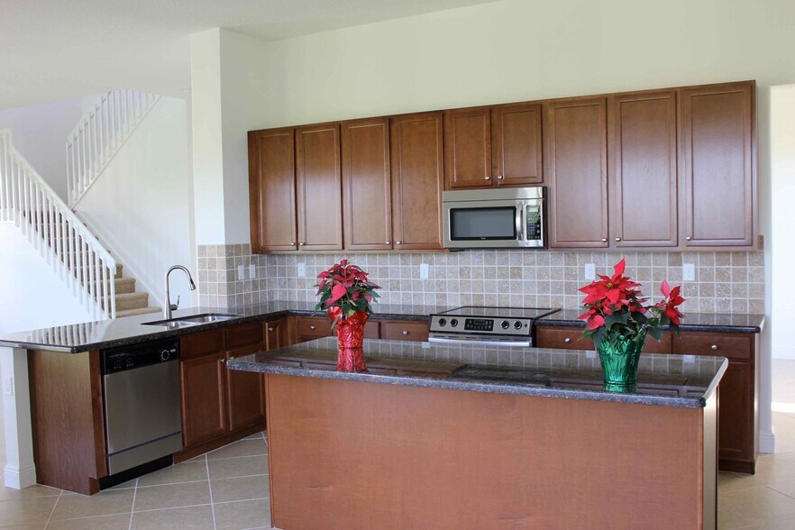 Building Photo - 3396 Northwest 83rd Way