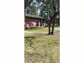 Building Photo - 7614 Decatur Dr
