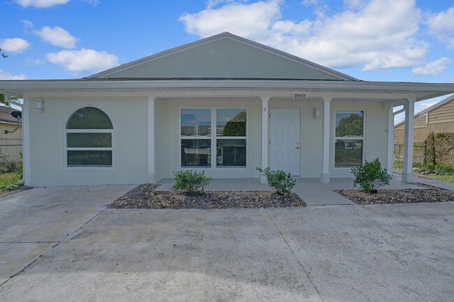 Building Photo - 23417 Liberty Bell Terrace