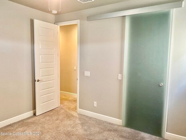 Building Photo - 2715 Vuldarno Ln
