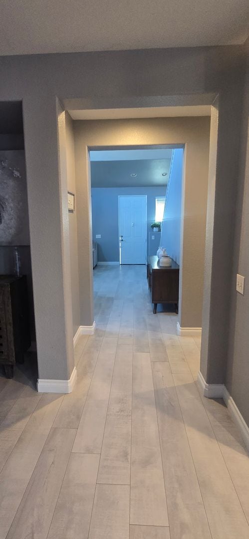 Building Photo - Beautiful Corner Home for Rent Sunnymead Ranch Location 3Bd/2.5Ba and BONUS ROOM