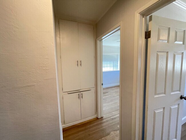 Building Photo - Los Altos Home for Lease