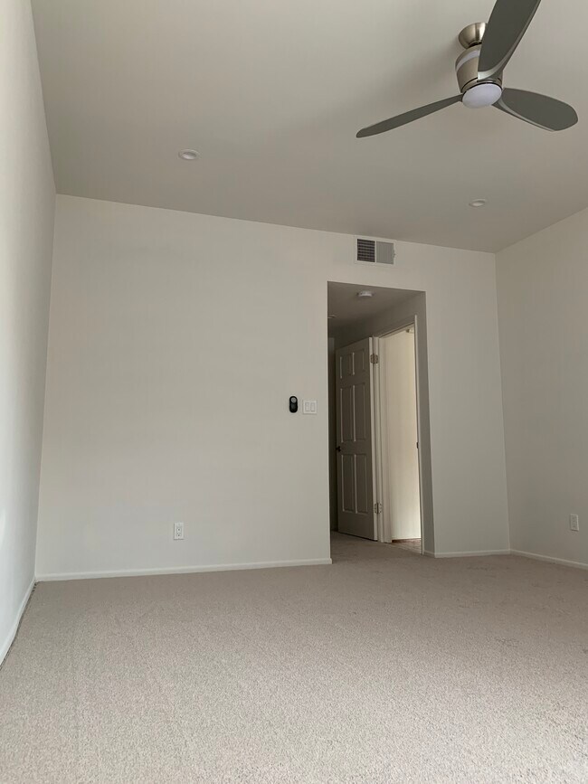 Building Photo - 8180 Manitoba St