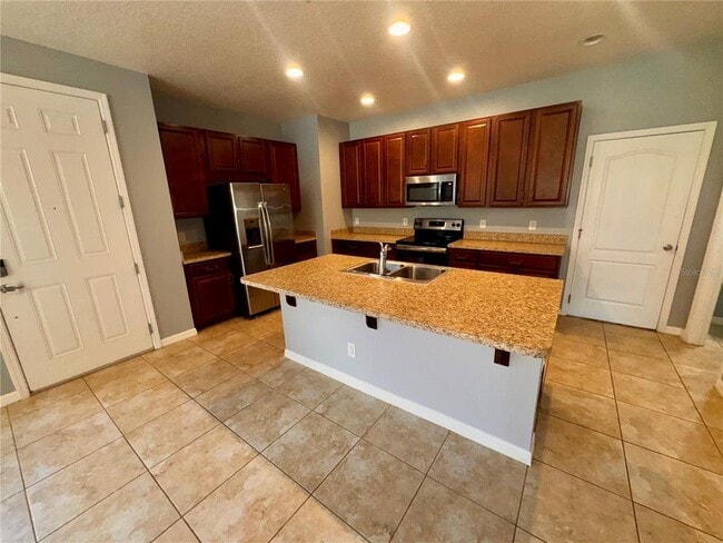 Building Photo - 499 Merry Brook Cir