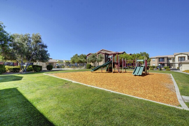 Building Photo - Fully Furnished 3BD/2BA in SW Vegas | Gate...