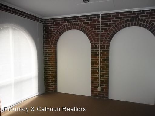 Building Photo - 2 br, 1 bath House - 2260 Camille Drive