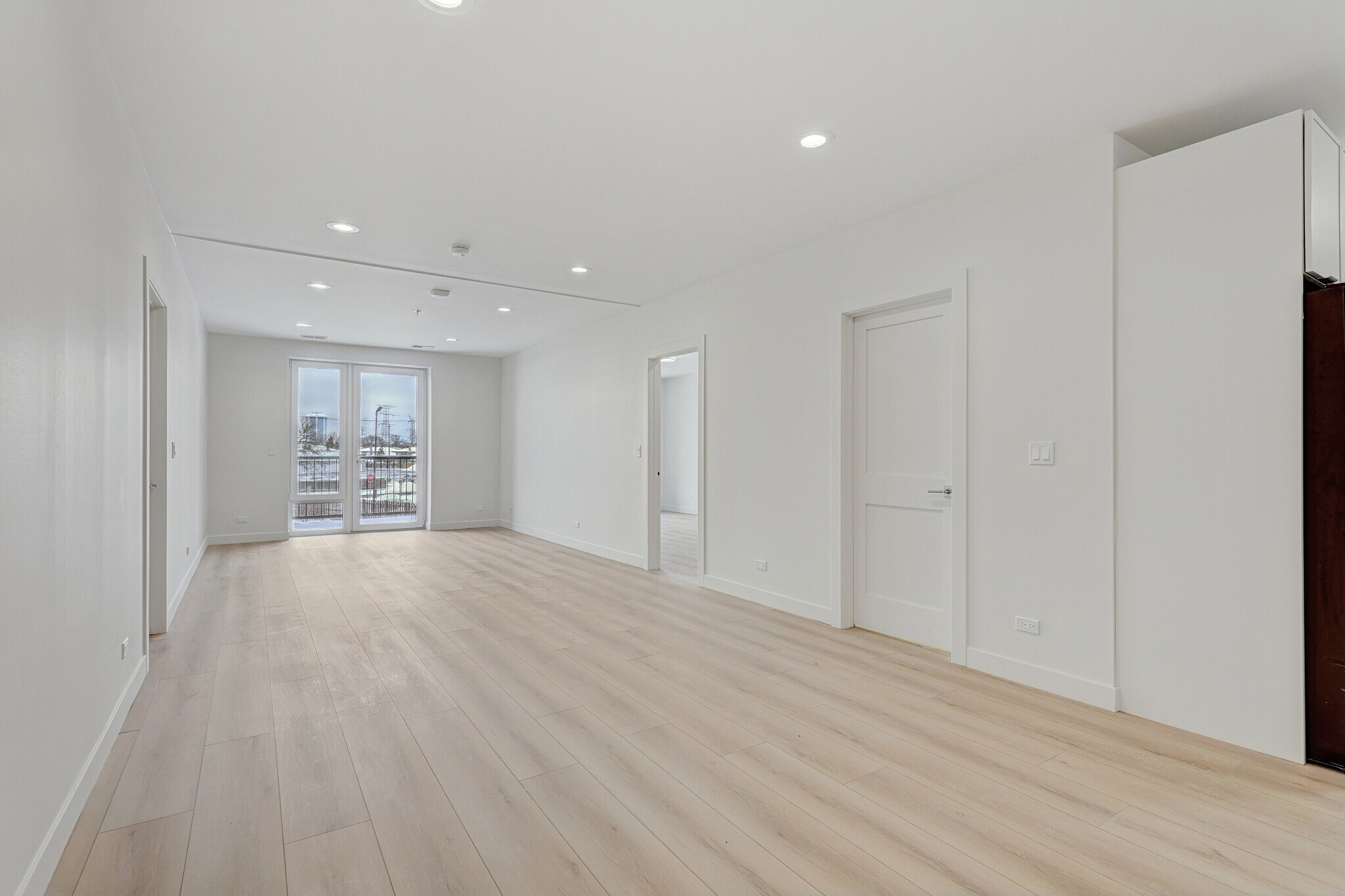 Building Photo - 9201 N Milwaukee Ave