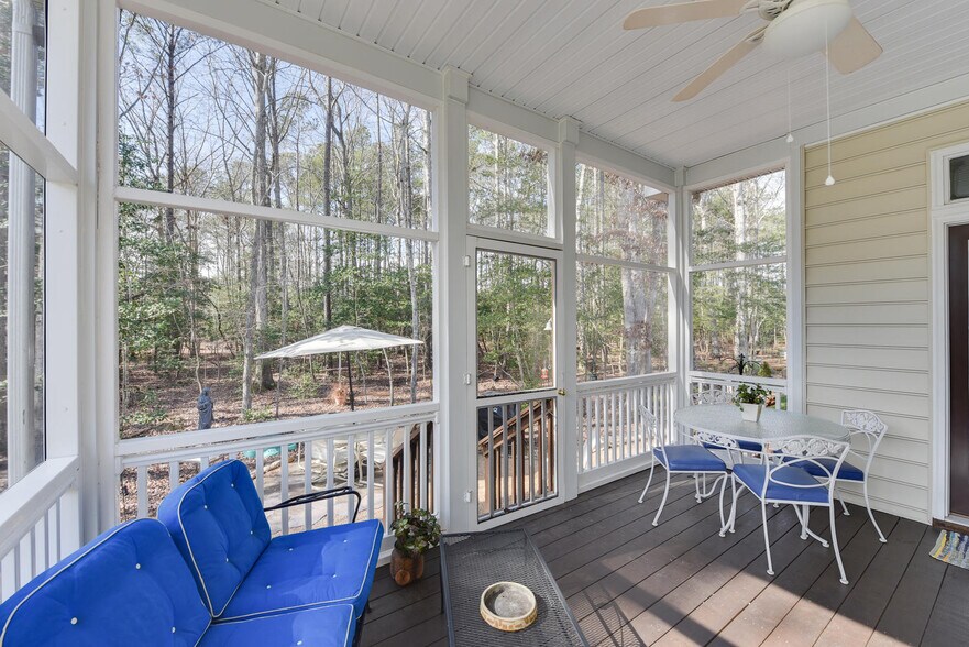 Building Photo - 13318 Beacon Hill Way