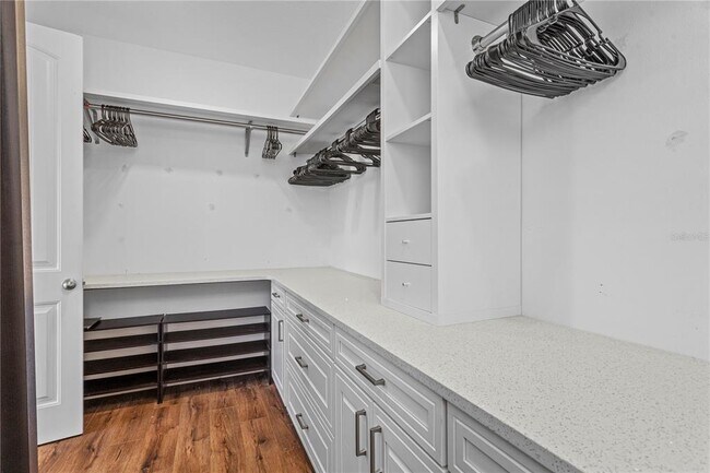 Building Photo - 8434 Chilton Dr