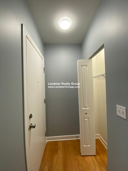 Building Photo - 1645 W Pratt Blvd