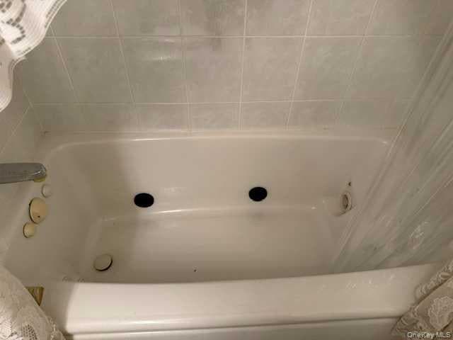 Building Photo - 519 Fowler Ave