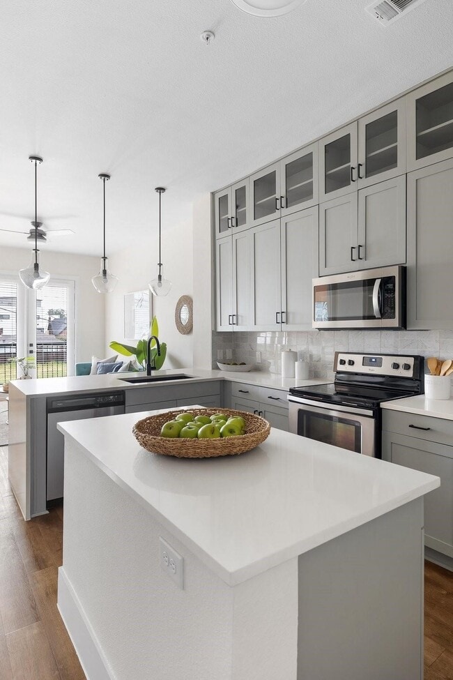 Building Photo - 1508 Blodgett St