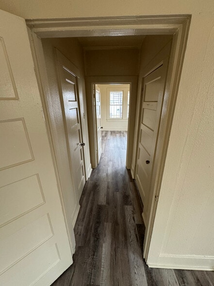 Building Photo - 536 N 24th St