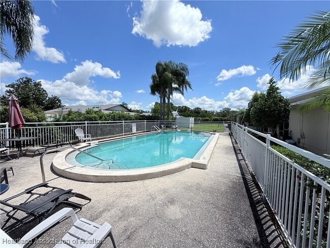 Building Photo - 4802 Granada Blvd