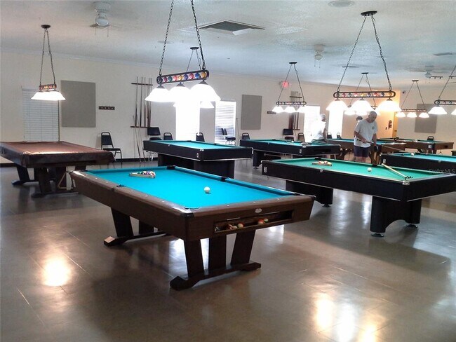 Building Photo - 2011 Australia Way W