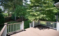 Building Photo - 201 W Hypericum Ln