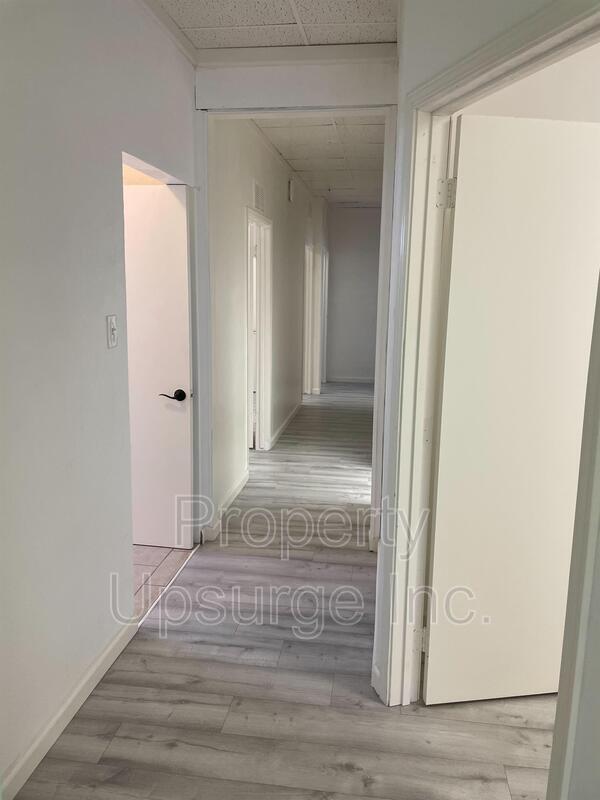 Building Photo - 1901 Railroad Ave