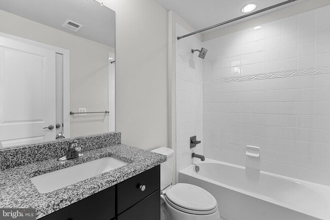 Building Photo - 43372 Whitehead Ter
