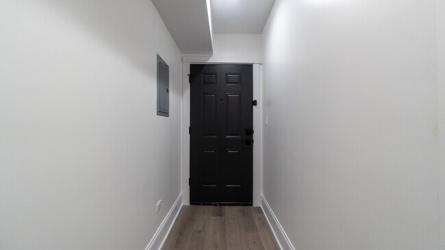 Building Photo - 4745 N Beacon St