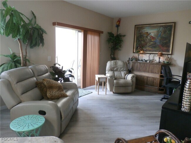 Building Photo - 15655 Ocean Walk Circle