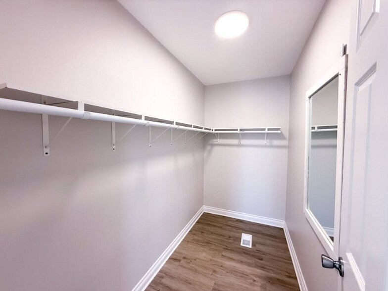 Building Photo - 134 Eckfield Dr