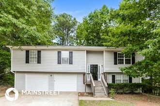 Building Photo - 7220 Woodcreek Way