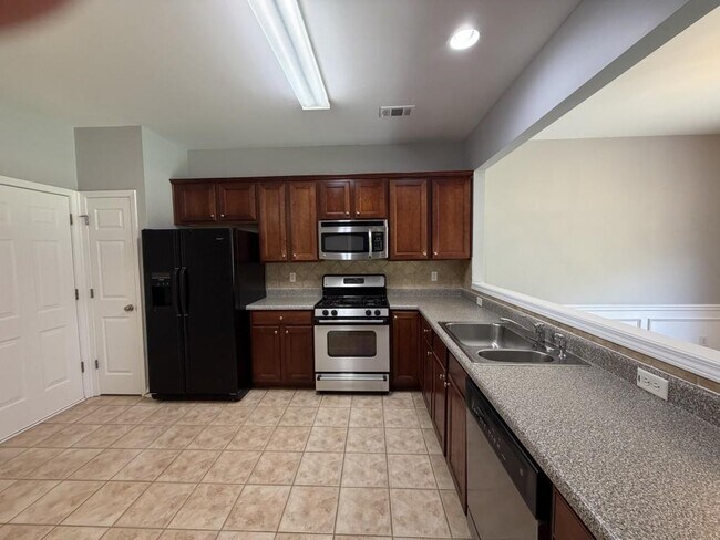 Building Photo - 13230 Marrywood Dr
