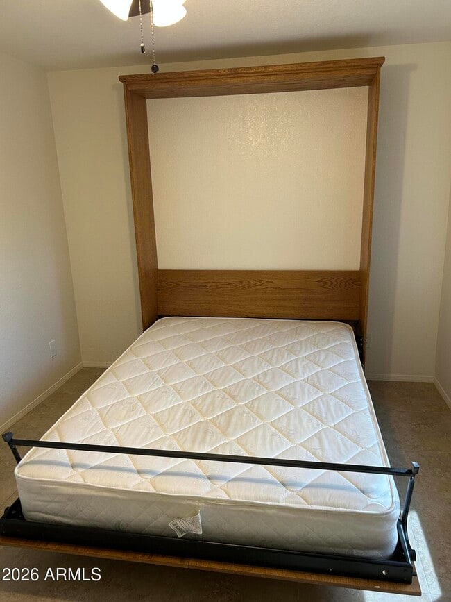 Building Photo - 5608 W Lupine Ave