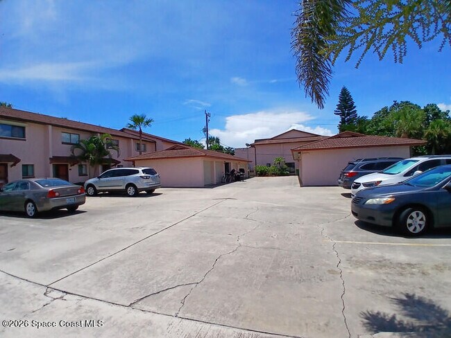 Building Photo - 4125 Ocean Beach Blvd