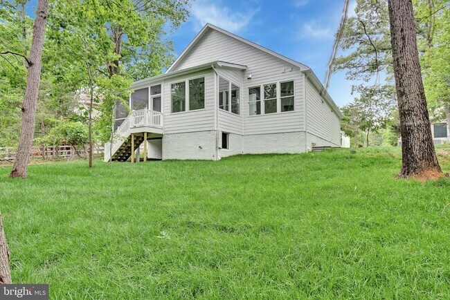 Building Photo - 8179 Bodkin Ave