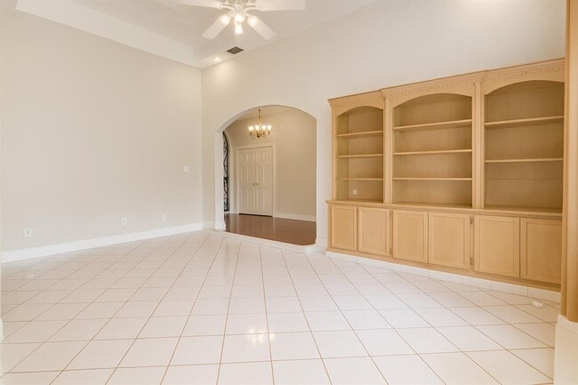 Building Photo - 3482 Chablis Dr