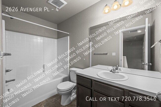 Building Photo - 2626 Avenger Pl