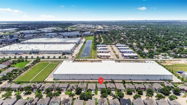 Building Photo - 9107 S Ferndale Pl Dr