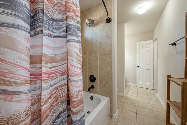 Building Photo - 3530 Buchanan Hill Ln