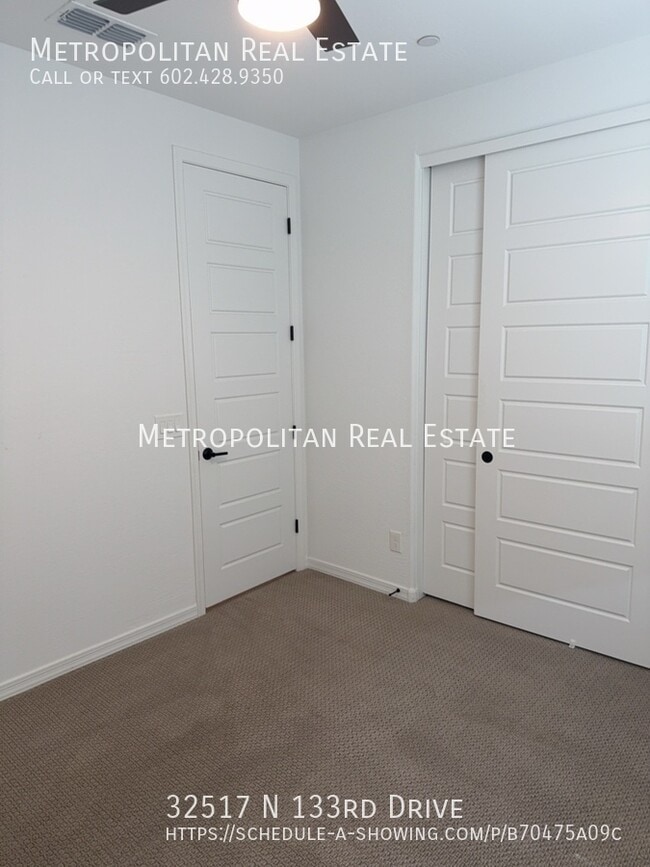 Building Photo - 32517 N 133rd Dr