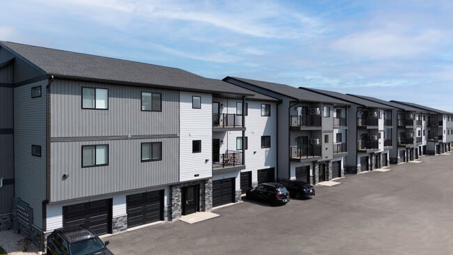 Primary Photo - The Legacy Creekside Apartments