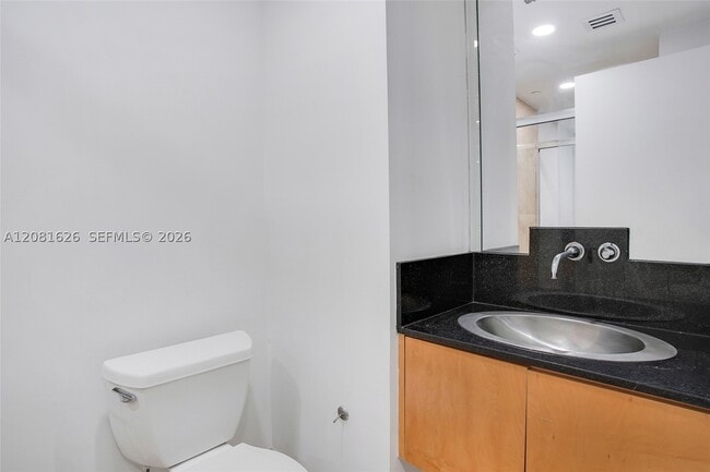 Building Photo - 206 Washington 12