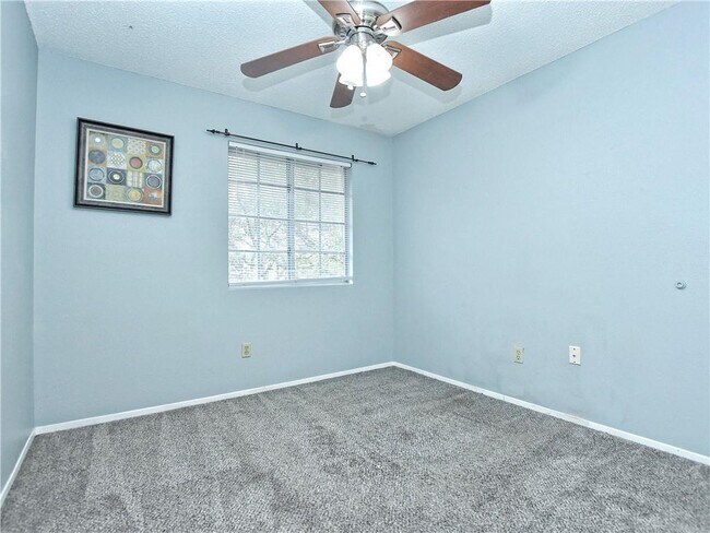 Building Photo - 10614 Marias River Dr