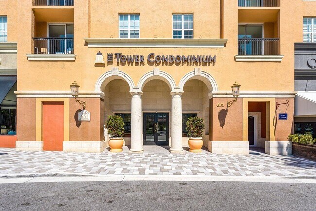 Building Photo - 651 Okeechobee Blvd