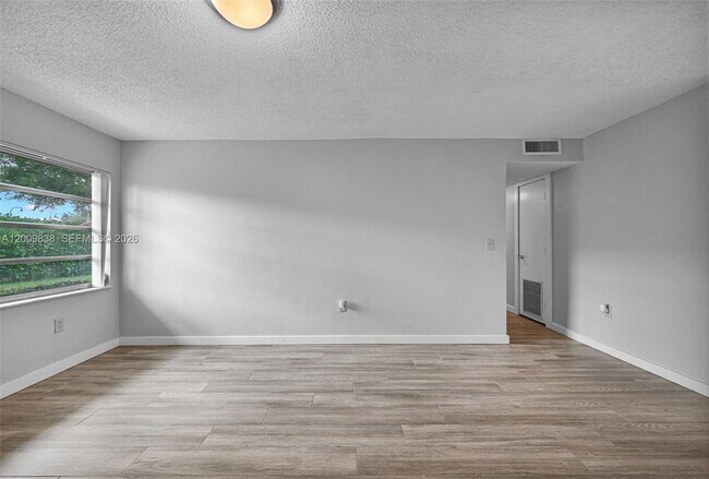 Building Photo - 2225 SW 62nd Ct