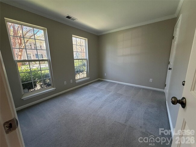 Building Photo - 13812 Hill St