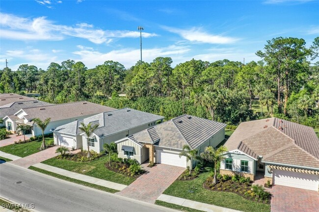Building Photo - 315 Tamarindo Ln
