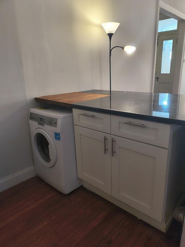 Building Photo - 6845 Germantown Ave