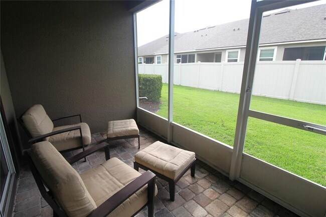 Building Photo - 11819 Brookside Dr