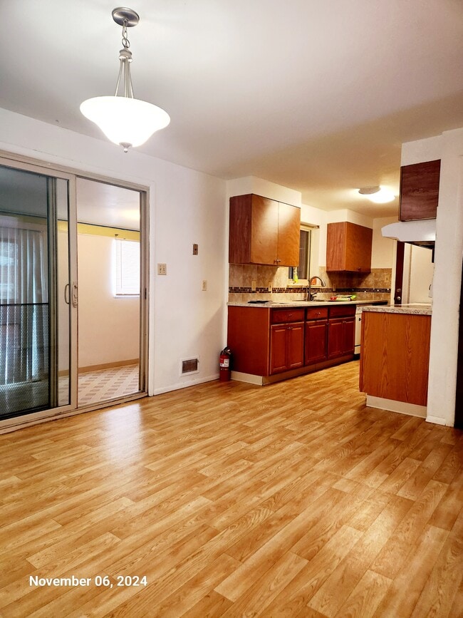 Building Photo - 443 Galena St