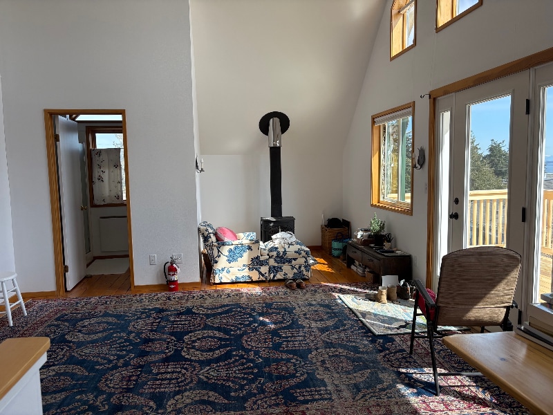 Building Photo - 1100 Madison St